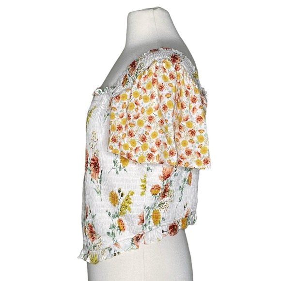 Torrid 1 SMOCKED FLUTTER SHORT SLEEVE CROP TOP in Warm Sunset Floral - Picture 3 of 7